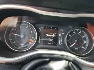 2014 Jeep Cherokee Sport with VIN 1C4PJLAB7EW123442, listed as a Copart auction lot 52294125 with 189,047 mi miles and Salvage Title. Bid and sale history available at DreamBid. Image 9.