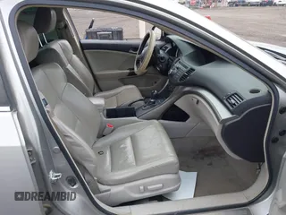 2010 Acura TSX z VIN JH4CU2F67AC016624, wystawiony jako IAAI lot #42813468 z przebiegiem 160 157 mil mil oraz . Historia ofert i sprzedaży dostępna na DreamBid. Obrazek 5.