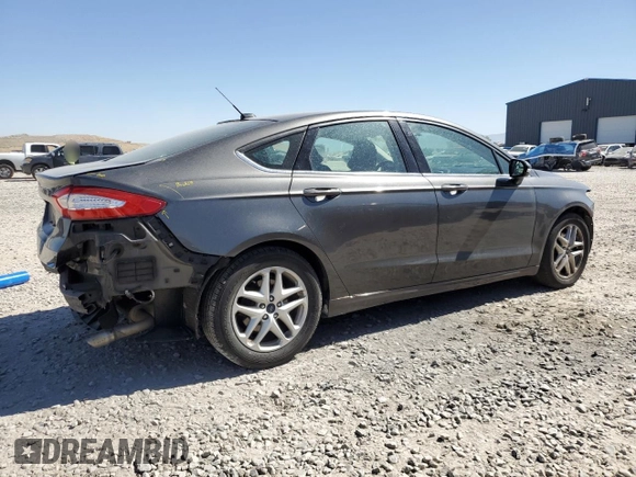 2016 Ford Fusion SE with VIN 3FA6P0H7XGR386496, listed as a Copart auction lot 61578165 with 101,467 mi miles and Salvage title. Bid and sale history available at DreamBid. Image 3.