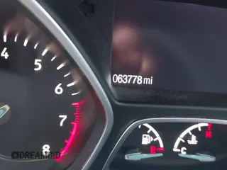 2017 Ford Escape SE with VIN 1FMCU0GD4HUE93661, listed as a IAAI auction lot 41877372 with 63,778 mi miles. Bid and sale history available at carsss.com. Image 15.