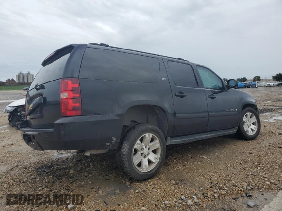 2007 Chevrolet Suburban LT with VIN 3GNFC16J37G103806, listed as a Copart auction lot 70631164 with Not Provided miles and Salvage Title. Bid and sale history available at carsss.com. Image 3.