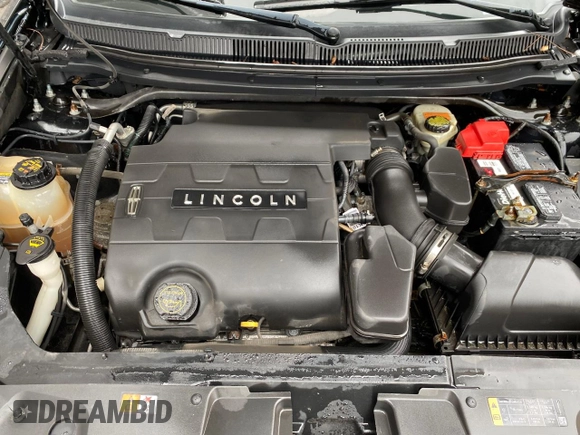 2016 Lincoln MKT with VIN 2LMHJ5NK0GBL00069, listed as a Copart auction lot 55393865 with 115,725 mi miles and Clean Title. Bid and sale history available at DreamBid. Image 7.