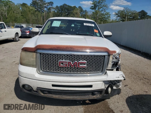 2008 GMC Sierra Denali z VIN 2GTEK638X81298237, wystawiony jako Copart lot #49724185 z przebiegiem 195 630 mil mil oraz Szkoda całkowita • Salvage title. Historia ofert i sprzedaży dostępna na DreamBid. Obrazek 5.