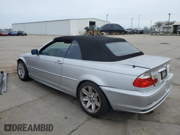2003 BMW 3 Series 325Ci with VIN WBABS33433PG90518, listed as a Copart auction lot 45570895 with 142,398 mi miles and Salvage Title. Bid and sale history available at carsss.com. Image 2.