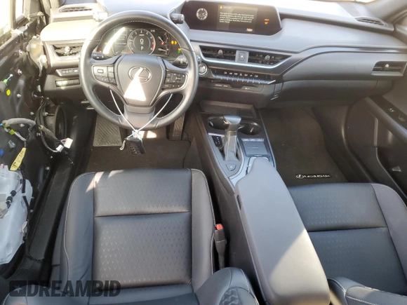 2021 Lexus UX 200 z VIN JTHX3JBHXM2040576, wystawiony jako Copart lot #83983914 z przebiegiem 28 897 mil mil oraz Szkoda całkowita • Salvage title. Historia ofert i sprzedaży dostępna na DreamBid. Obrazek 8.