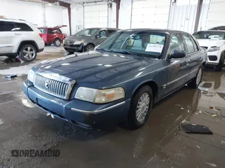 2008 Mercury Grand Marquis LS with VIN 2MEFM75V88X631067, listed as a IAAI auction lot 41290274 with 206,145 mi miles and . Bid and sale history available at DreamBid. Image 2.