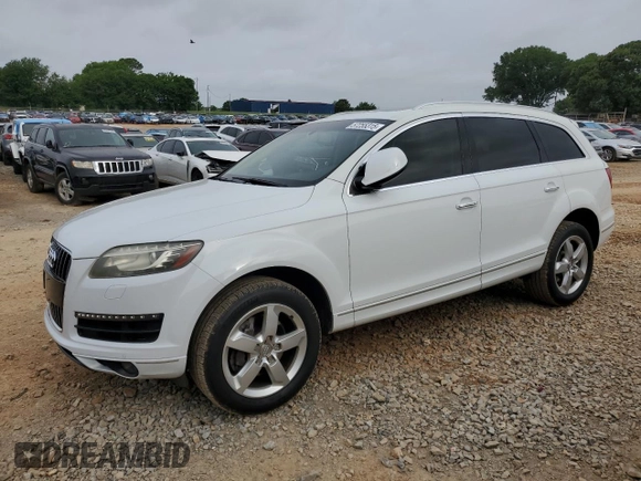 2013 Audi Q7 Premium Plus z VIN WA1LMAFE4DD000781, wystawiony jako Copart lot #57255315 z przebiegiem 129 709 mil mil oraz Szkoda całkowita • Salvage title. Historia ofert i sprzedaży dostępna na DreamBid. Obrazek 1.