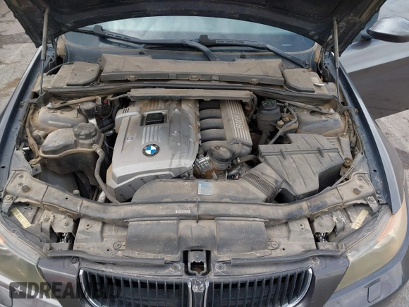 2006 BMW 3 Series 325i with VIN WBAVB13536KX69406, listed as a IAAI auction lot 41925948 with 123,734 mi miles. Bid and sale history available at carsss.com. Image 10.