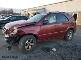 2005 Kia Sorento LX with VIN KNDJC733555494411, listed as a Copart auction lot 84430434 with 183,554 mi miles and Salvage Title. Bid and sale history available at carsss.com. Image 1.