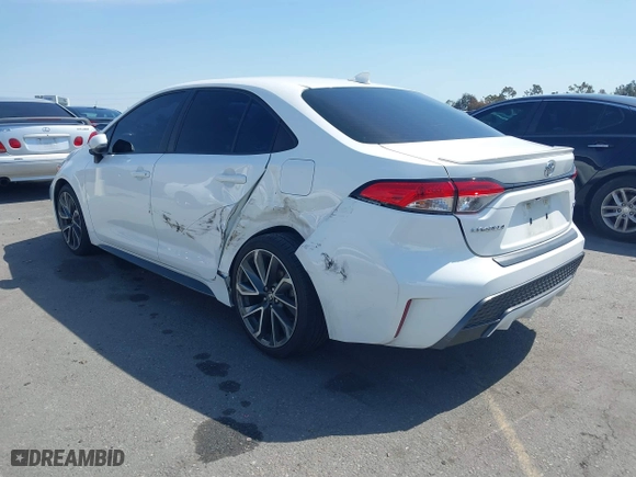 2021 Toyota Corolla SE with VIN 5YFS4MCE2MP068307, listed as a IAAI auction lot 41838172 with 82,638 mi miles. Bid and sale history available at carsss.com. Image 3.