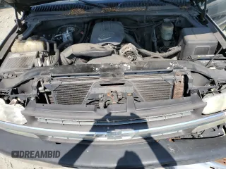 2001 Chevrolet Silverado 1500HD LS z VIN 1GCGC13U31F192944, wystawiony jako Copart lot #55082495 z przebiegiem 248 988 mil mil oraz Szkoda całkowita • Salvage title. Historia ofert i sprzedaży dostępna na DreamBid. Obrazek 11.