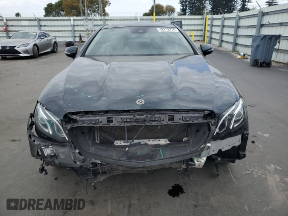 2018 Mercedes-Benz E-Class E 400 with VIN WDD1J6FB7JF018867, listed as a Copart auction lot 48712775 with 88,682 mi miles and Salvage Title. Bid and sale history available at carsss.com. Image 5.