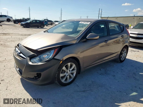 2012 Hyundai Accent SE z VIN KMHCU5AE7CU005441, wystawiony jako Copart lot #56795225 z przebiegiem 137 116 mil mil oraz Szkoda całkowita • Salvage title. Historia ofert i sprzedaży dostępna na DreamBid. Obrazek 1.