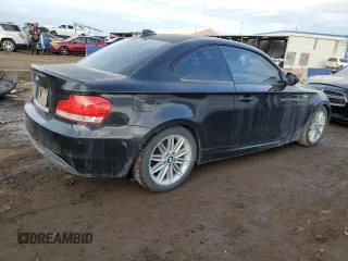 2010 BMW 1 Series 128i with VIN WBAUP9C56AVF46220, listed as a Copart auction lot 42597075 with 186,212 mi miles and Clean Title. Bid and sale history available at DreamBid. Image 4.
