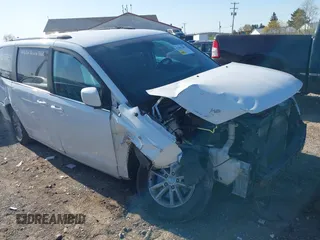 2019 Dodge Grand Caravan SXT with VIN 2C4RDGCG1KR545775, listed as a IAAI auction lot 42061287 with 131,603 mi miles and . Bid and sale history available at DreamBid. Image 1.