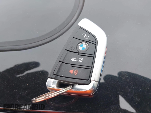 2022 BMW M4 Competition xDrive с VIN WBS43AZ04NCJ24059, выставлен на аукционе IAAI как лот 42182813 с пробегом 27 682 миль миль и . История ставок и продаж доступна на DreamBid. Изображение 11.