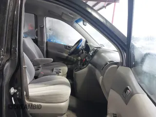 2011 Kia Sedona LX with VIN KNDMG4C71B6376011, listed as a IAAI auction lot 41600258 with 162,025 mi miles. Bid and sale history available at carsss.com. Image 5.