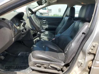2006 Pontiac Grand Prix with VIN 2G2WP552261272533, listed as a Copart auction lot 59425715 with 183,976 mi miles and Clean title. Bid and sale history available at DreamBid. Image 7.