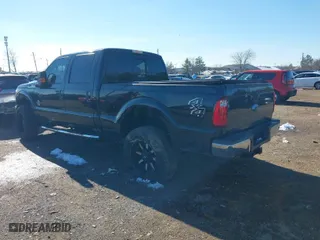 2015 Ford Super Duty F-250 SRW Lariat with VIN 1FT7W2BT2FEA01422, listed as a IAAI auction lot 41281819 with 170,832 mi miles. Bid and sale history available at carsss.com. Image 3.