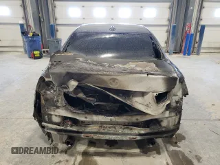 2015 BMW 4 Series 435i xDrive z VIN WBA3R5C57FK372498, wystawiony jako Copart lot #46132005 z przebiegiem Nie podano mil oraz Szkoda całkowita • Salvage title. Historia ofert i sprzedaży dostępna na DreamBid. Obrazek 6.