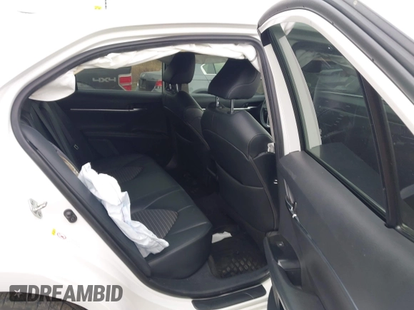 2019 Toyota Camry LE z VIN 4T1B11HK7KU687261, wystawiony jako IAAI lot #42016114 z przebiegiem 123 007 mil mil oraz . Historia ofert i sprzedaży dostępna na DreamBid. Obrazek 8.