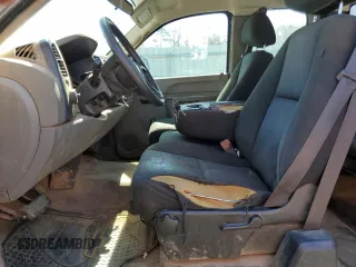 2011 Chevrolet Silverado 1500 Work Truck with VIN 1GCRCPEA2BZ423640, listed as a Copart auction lot 49604965 with 404,038 mi miles and Salvage Title. Bid and sale history available at DreamBid. Image 7.
