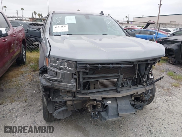 2019 Chevrolet Silverado 1500 LT with VIN 3GCPYDEK1KG242867, listed as a IAAI auction lot 41342133 with 119,442 mi miles. Bid and sale history available at carsss.com. Image 13.
