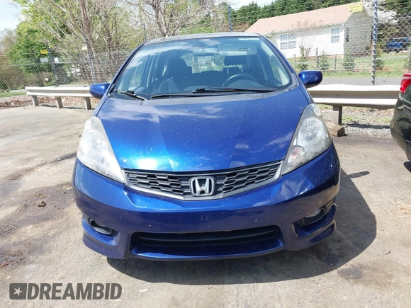 2013 Honda Fit Sport with VIN JHMGE8H57DC067048, listed as a IAAI auction lot 41939330 with 111,368 mi miles. Bid and sale history available at carsss.com. Image 12.