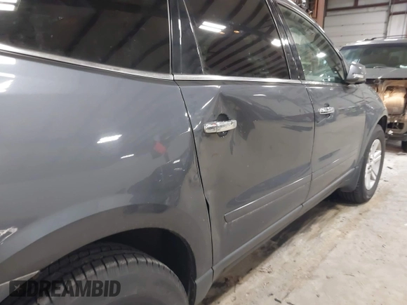 2013 Chevrolet Traverse LT with VIN 1GNKVJKD9DJ152592, listed as a IAAI auction lot 41143281 with 199,259 mi miles and . Bid and sale history available at DreamBid. Image 19.