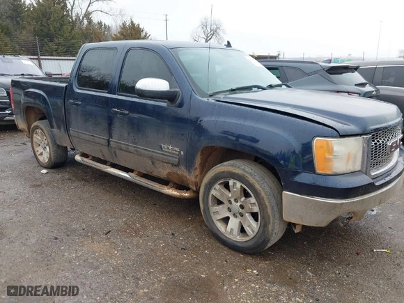 2008 GMC Sierra 1500 SLT with VIN 2GTEC13J981221636, listed as a IAAI auction lot 41439873 with 260,584 mi miles. Bid and sale history available at carsss.com. Image 1.