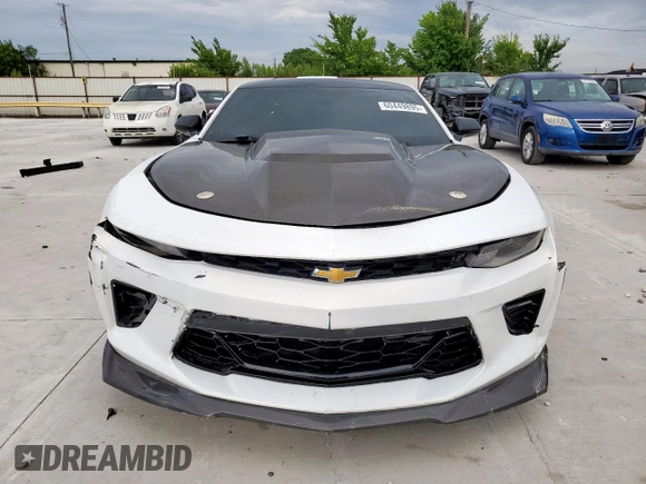 2016 Chevrolet Camaro 2SS with VIN 1G1FG1R76G0136647, listed as a Copart auction lot 60449895 with 124,354 mi miles and Salvage title. Bid and sale history available at DreamBid. Image 5.