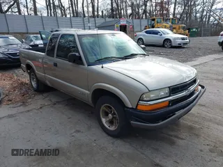 2003 Chevrolet S-10 with VIN 1GCCS19H238119597, listed as a IAAI auction lot 40849458 with 79,069 mi miles and . Bid and sale history available at DreamBid. Image 1.