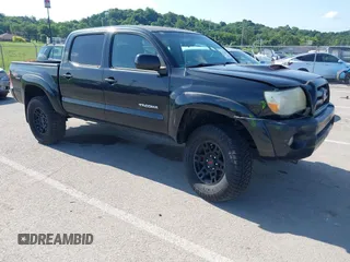 2007 Toyota Tacoma with VIN 5TELU42N77Z464477, listed as a IAAI auction lot 42542884 with 261,773 mi miles and . Bid and sale history available at DreamBid. Image 1.