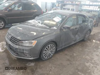 2016 Volkswagen Jetta Sport z VIN 3VWD17AJ9GM250243, wystawiony jako IAAI lot #41618054 z przebiegiem 38 520 mil mil oraz . Historia ofert i sprzedaży dostępna na DreamBid. Obrazek 18.