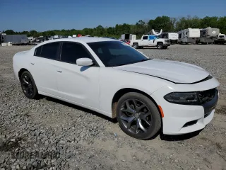 2015 Dodge Charger SXT with VIN 2C3CDXHG7FH827546, listed as a Copart auction lot 52421945 with 212,987 mi miles and Salvage Title. Bid and sale history available at DreamBid. Image 4.