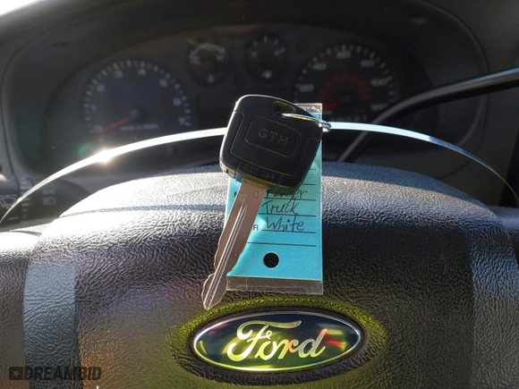 2007 Ford Ranger XL with VIN 1FTYR10D57PA98249, listed as a IAAI auction lot 41022388 with 266,437 mi miles. Bid and sale history available at carsss.com. Image 11.