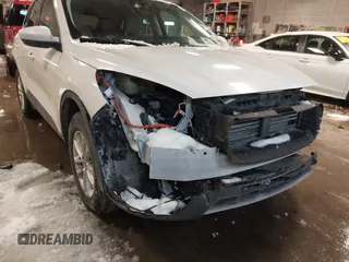 2021 Ford Escape SE Hybrid with VIN 1FMCU9BZ3MUA17452, listed as a IAAI auction lot 41626415 with 62,326 mi miles and . Bid and sale history available at DreamBid. Image 19.