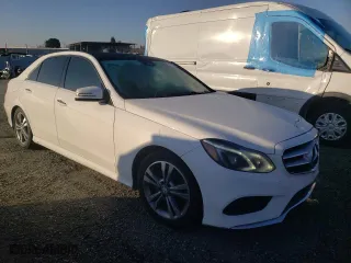2015 Mercedes-Benz E-Class E 250 BlueTEC Luxury with VIN WDDHF9HB2FB128268, listed as a Copart auction lot 38828733 with 133,930 mi miles. Bid and sale history available at carsss.com. Image 4.