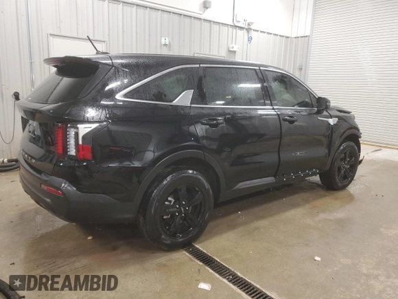 2022 Kia Sorento LX z VIN 5XYRGDLC8NG083601, wystawiony jako Copart lot #42580075 z przebiegiem 28 725 mil mil oraz Szkoda całkowita • Salvage title. Historia ofert i sprzedaży dostępna na DreamBid. Obrazek 3.