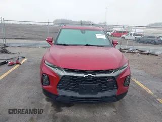2021 Chevrolet Blazer RS z VIN 3GNKBKRS1MS526890, wystawiony jako IAAI lot #42072714 z przebiegiem 86 396 mil mil oraz . Historia ofert i sprzedaży dostępna na DreamBid. Obrazek 13.