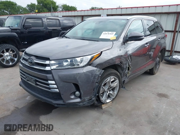 2018 Toyota Highlander Limited with VIN 5TDYZRFH5JS276425, listed as a IAAI auction lot 42070369 with 129,215 mi miles and . Bid and sale history available at DreamBid. Image 2.