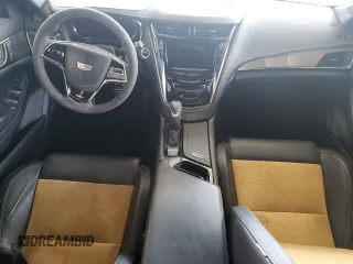 2019 Cadillac CTS-V z VIN 1G6A15S65K0126084, wystawiony jako Copart lot #70317924 z przebiegiem Nie podano mil oraz Nie do naprawy. Historia ofert i sprzedaży dostępna na DreamBid. Obrazek 8.