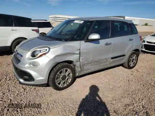 2019 FIAT 500L Pop with VIN ZFBNFAAHXKZ042353, listed as a Copart auction lot 77171484 with 78,373 mi miles and Salvage Title. Bid and sale history available at carsss.com. Image 1.