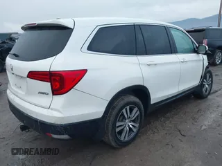 2017 Honda Pilot EX-L z VIN 5FNYF6H64HB084561, wystawiony jako IAAI lot #41158978 z przebiegiem 75 820 mil mil oraz . Historia ofert i sprzedaży dostępna na DreamBid. Obrazek 4.