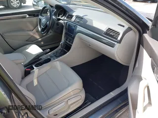 2017 Volkswagen Passat SE with VIN 1VWBT7A3XHC015940, listed as a IAAI auction lot 42027997 with 28,442 mi miles and . Bid and sale history available at DreamBid. Image 5.