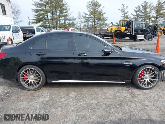 2016 Mercedes-Benz C 63 S AMG with VIN 55SWF8HB8GU118742, listed as a IAAI auction lot 41080786 with 128,170 mi miles and . Bid and sale history available at DreamBid. Image 14.