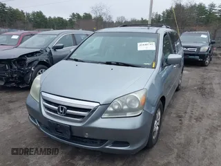 2007 Honda Odyssey EX-L with VIN 5FNRL38617B038017, listed as a IAAI auction lot 41840741 with 208,428 mi miles and . Bid and sale history available at carsss.com. Image 6.