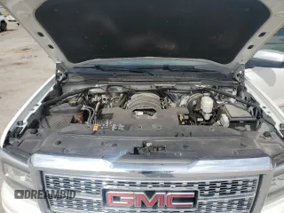 2017 GMC Sierra 1500 Denali with VIN 3GTU2PEJ6HG272209, listed as a Copart auction lot 53292975 with 106,499 mi miles and Salvage Title. Bid and sale history available at DreamBid. Image 11.