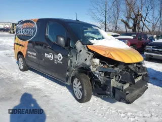 2017 Nissan NV200 SV z VIN 3N6CM0KN4HK714189, wystawiony jako Copart lot #86330134 z przebiegiem 61 735 mil mil oraz Szkoda całkowita • Salvage title. Historia ofert i sprzedaży dostępna na DreamBid. Obrazek 4.
