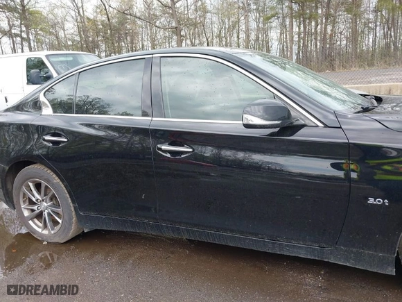 2017 Infiniti Q50 3.0t Premium with VIN JN1EV7AR5HM838044, listed as a IAAI auction lot 42030697 with 104,778 mi miles. Bid and sale history available at carsss.com. Image 13.